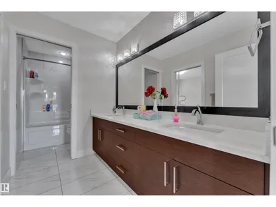 3001 55 ST photo 31