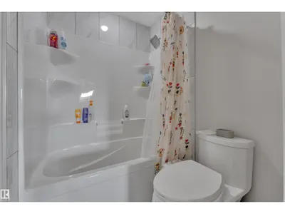 3001 55 ST photo 32