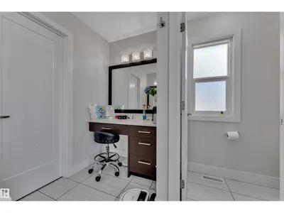 3001 55 ST photo 42
