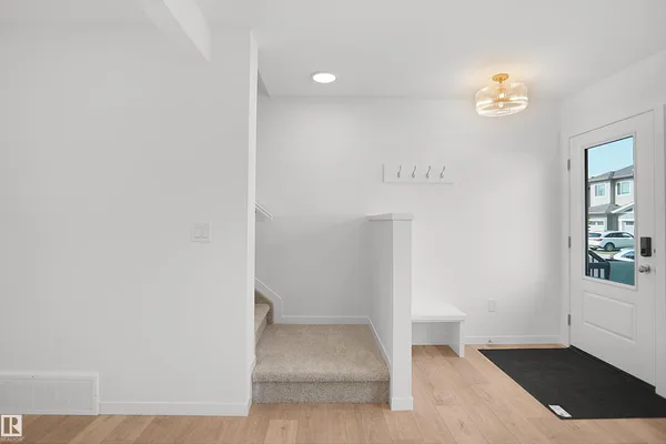 2119 210 ST NW photo 2