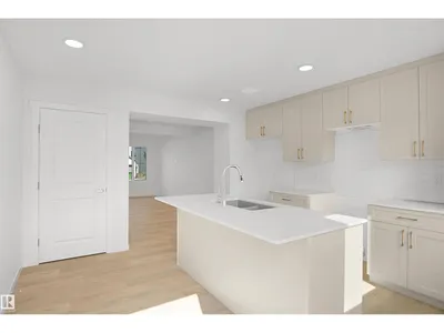 2135 210 ST NW photo 13