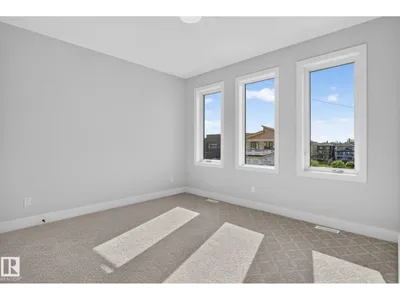 213 FRASER WY NW photo 40