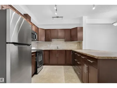 #212 2035 GRANTHAM CT NW photo 7