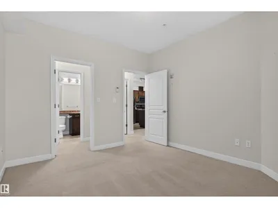 #212 2035 GRANTHAM CT NW photo 24