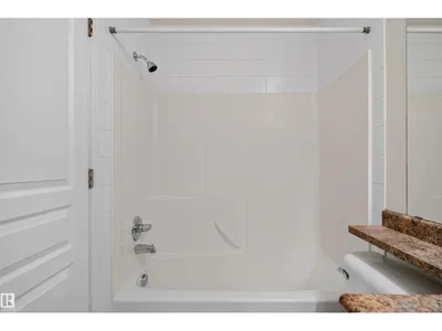 #212 2035 GRANTHAM CT NW photo 20