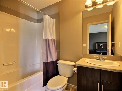 2153 28 ST NW photo 7