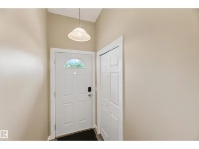 1906 65 ST NW photo 4