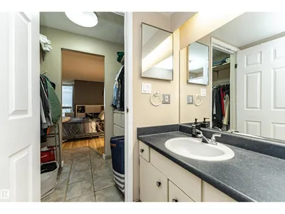 #1102 10149 SASKATCHEWAN DR NW photo 37