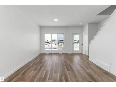 4552 WARBLER LO NW photo 12