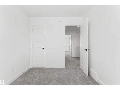 4552 WARBLER LO NW photo 22