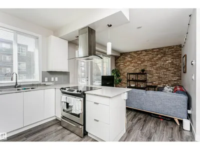 #208 9907 91 AV NW photo 13