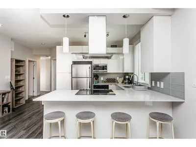 #208 9907 91 AV NW photo 16