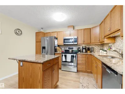 #218 2098 BLACKMUD CREEK DR SW photo 14