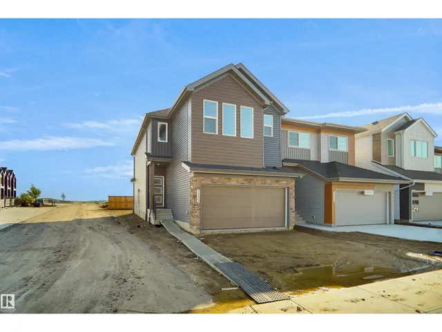 2222 194A ST NW, Edmonton