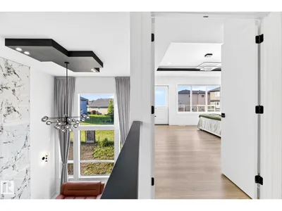 3926 41 AV photo 49