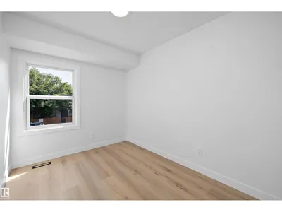 84 willowdale place NW photo 17