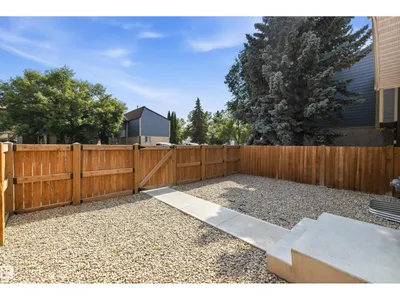 84 willowdale place NW photo 30