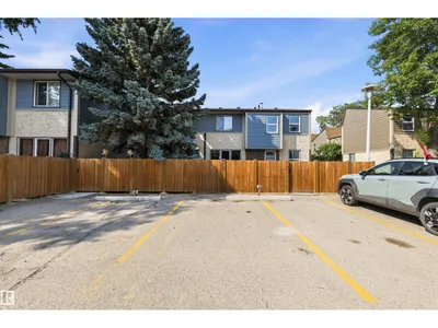 84 willowdale place NW photo 31
