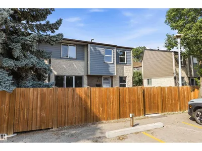 84 willowdale place NW photo 32