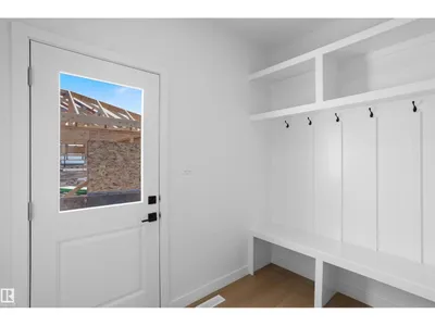 1563 211 ST NW photo 15