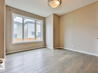 2031 207 ST NW photo 18