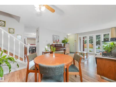 18611 57 AV NW photo 13
