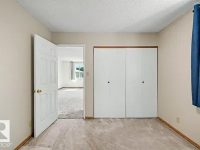 26 LOUISBOURG PL photo 24