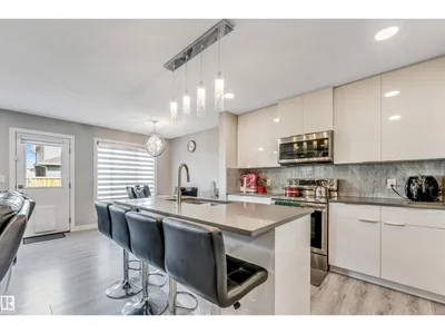 17513 65 ST NW photo 13