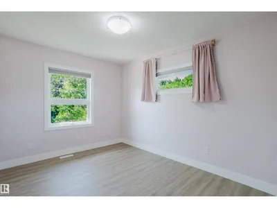 11455 111A AV NW photo 26