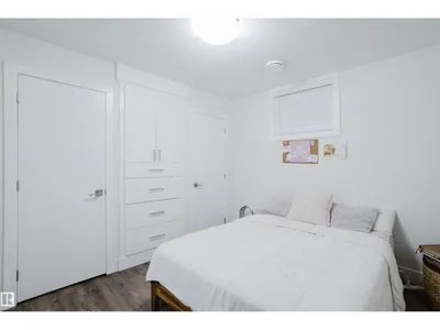 11455 111A AV NW photo 47