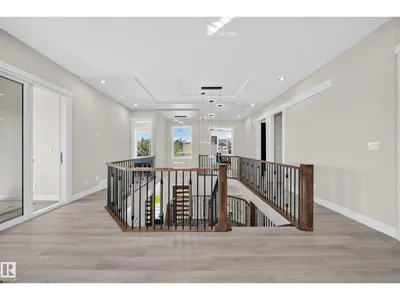 4017 47 AV photo 36