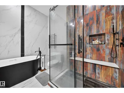 4017 47 AV photo 58