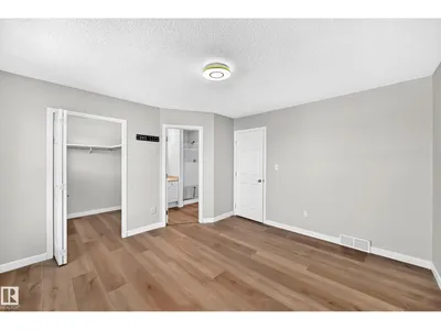 203 84 ST SW photo 22
