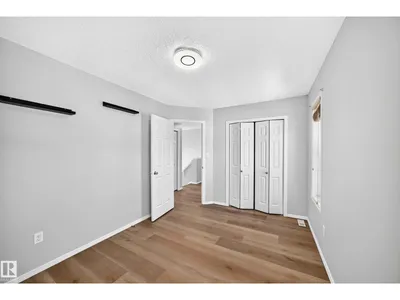 203 84 ST SW photo 29