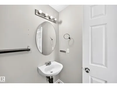 203 84 ST SW photo 16