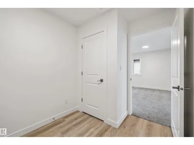 1315 11 AV NW photo 34