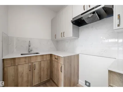 1315 11 AV NW photo 26