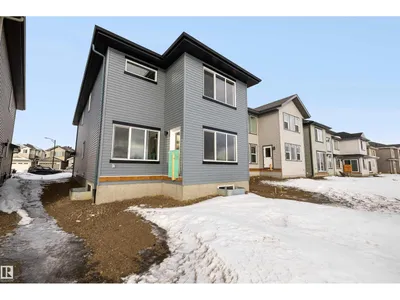 1315 11 AV NW photo 55