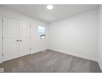 1315 11 AV NW photo 35