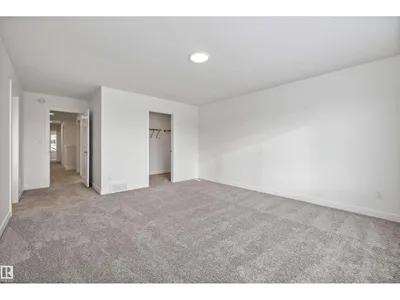 1315 11 AV NW photo 43