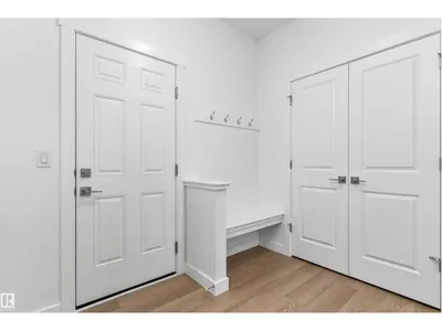 2728 194 ST NW photo 5