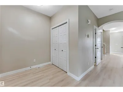 #27 13825 155 AV NW photo 8