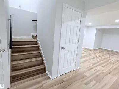7819 173 AV NW photo 52