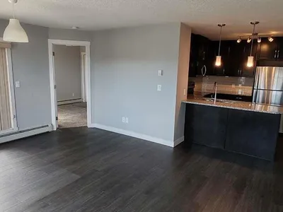 #302 3670 139 AV NW photo 27