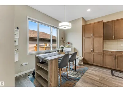 1514 26 AV NW photo 22