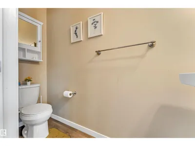1514 26 AV NW photo 24