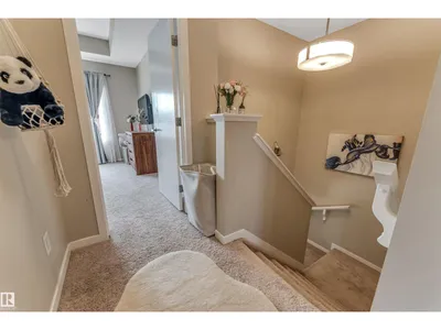 1514 26 AV NW photo 27