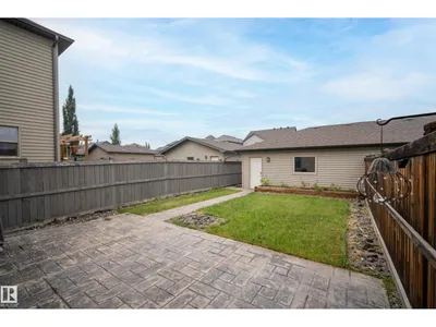 23 GREENBURY BV photo 35