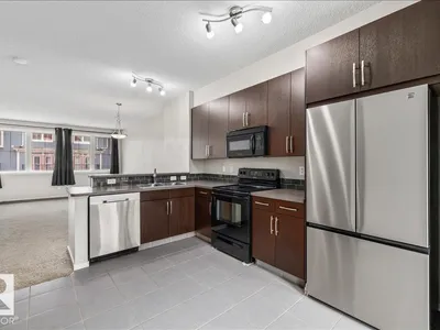 #31 603 WATT BV SW photo 4