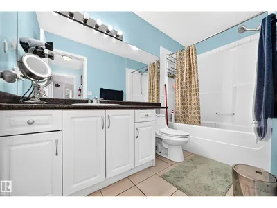 #72 2505 42 ST NW photo 38